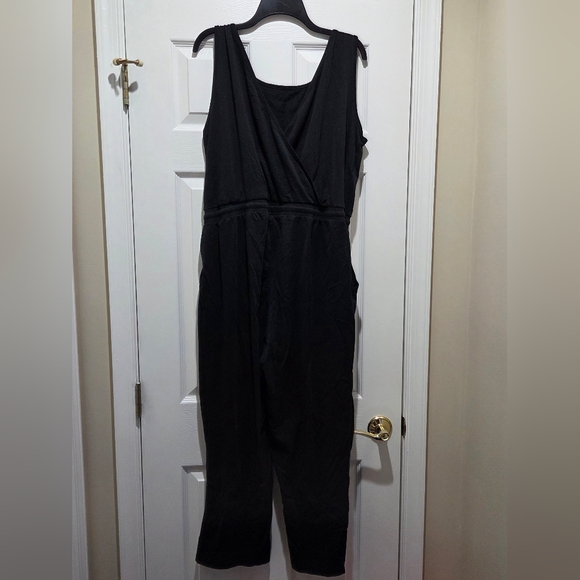 Calvin Klein Womens Black Sleeveless Jumpsuit - Picture 3 of 5